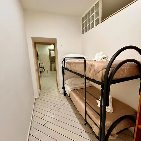Apartment Station 49 *